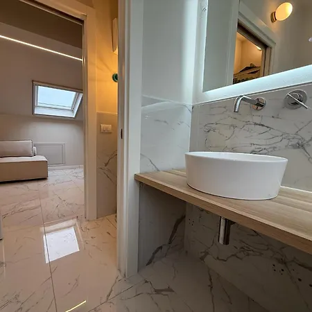 Attico Nel Cuore Di Apartamento *