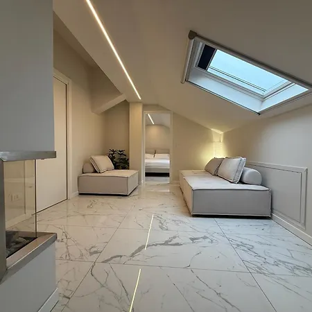Attico Nel Cuore Di Apartamento Milán